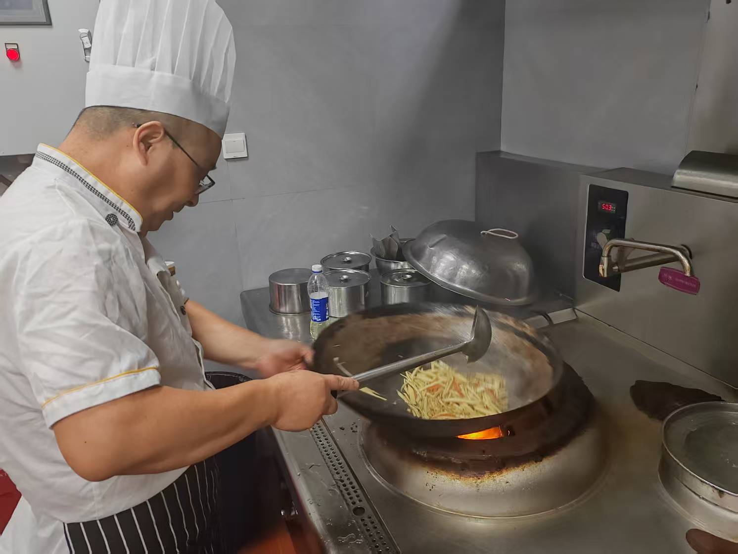 67e290289a888f8227cf6d28ffdc64be.jpg 67e290289a888f8227cf6d28ffdc64be.jpg