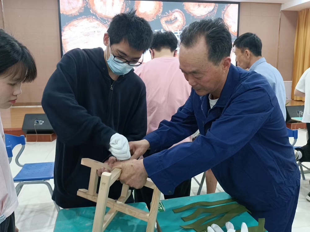 木工手工劳动技能课程2.jpg